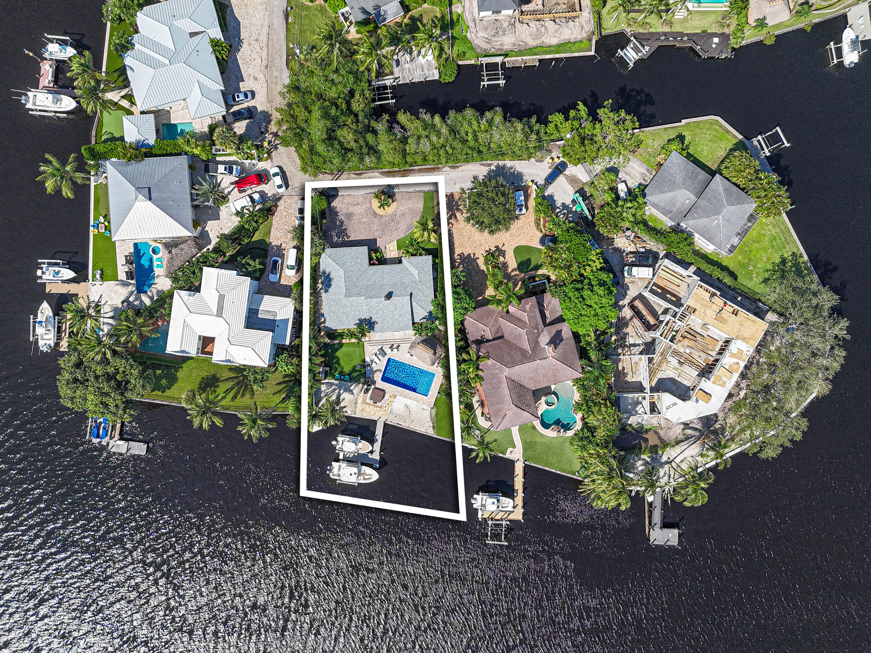 9195 Southeast Cove Point Street Jupiter, FL 33469 - Photo 5 of 28 an aerial view of a house