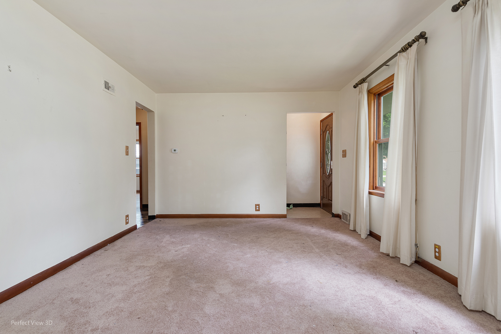 168 South Alfred Avenue Elgin, IL 60123 - Photo 4 of 15 a view of an empty room