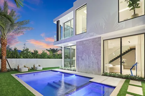 $5,150,000 | 340 Grove Place, Delray Beach, FL 33444