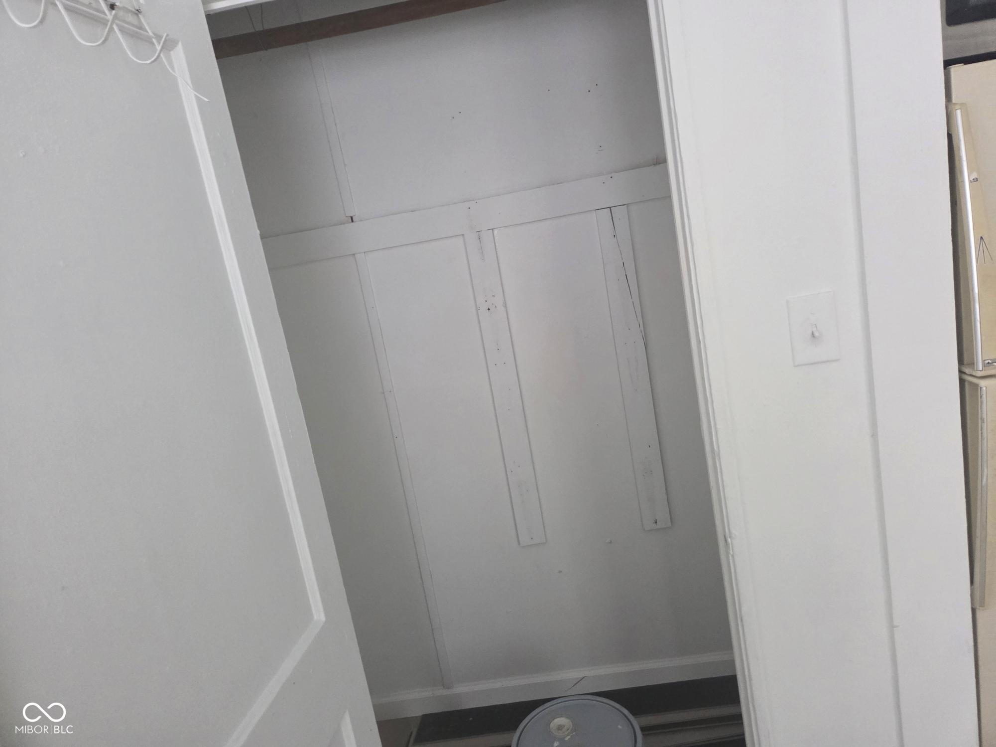 5236 Fletcher Avenue Indianapolis, IN 46219 - Photo 10 of 13