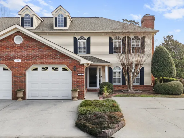 $289,000 | 1700 Willow Oaks Lane, Unit 25, Dalton, GA 30721
