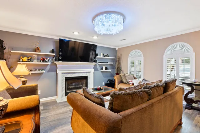 $289,000 | 1700 Willow Oaks Lane, Unit 25, Dalton, GA 30721