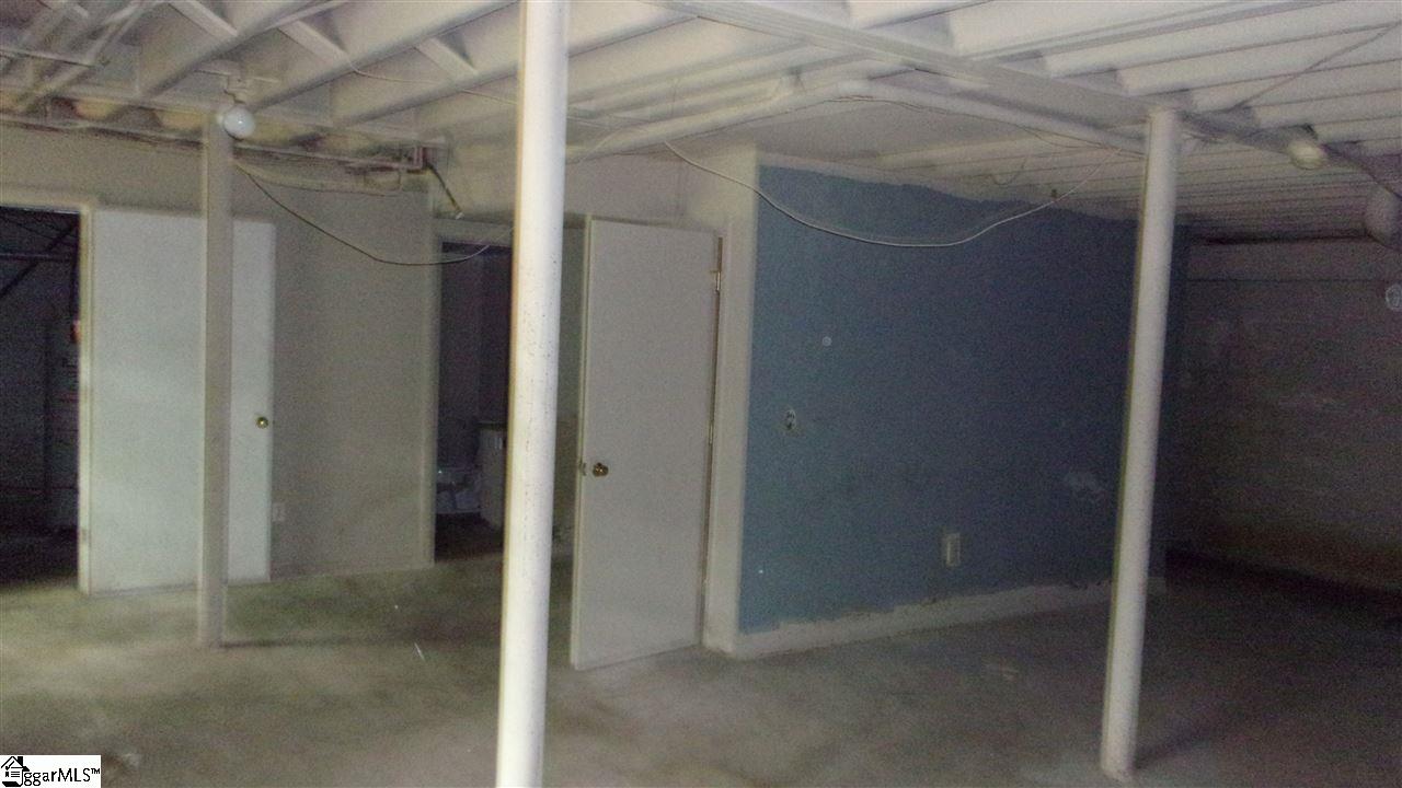 204 Edgemont Street Easley, SC 29642 - Photo 12 of 15 Gallery Image 12