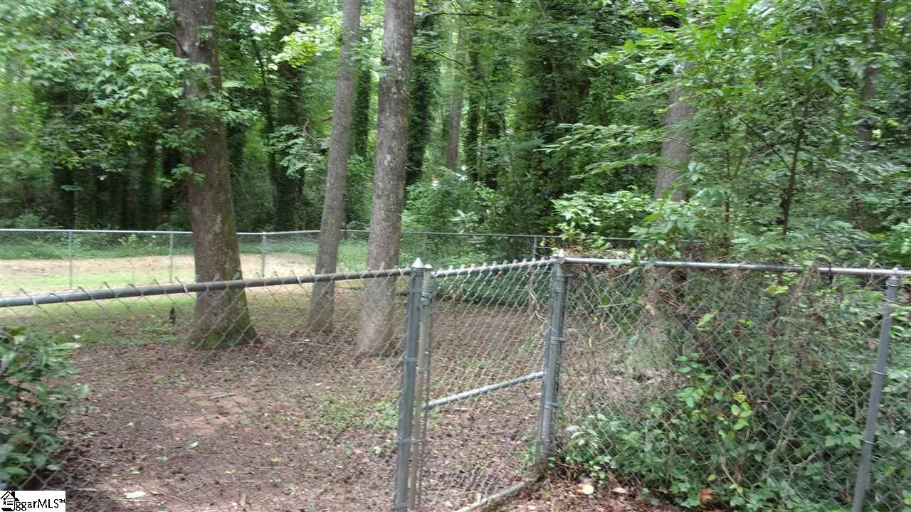 204 Edgemont Street Easley, SC 29642 - Photo 14 of 15 Gallery Image 14