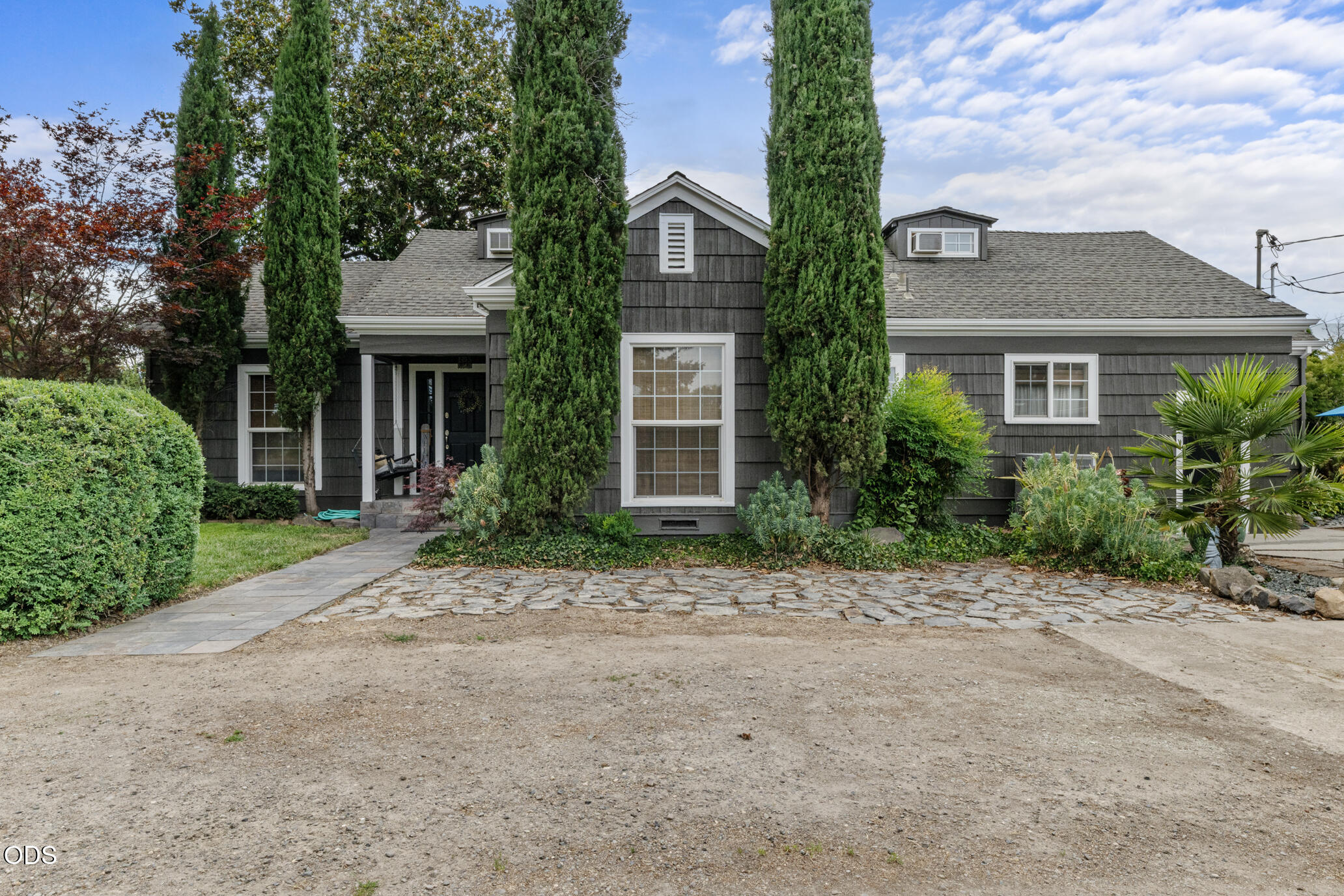 2622 Eric Avenue Central Point, OR 97502 - Photo 5 of 63