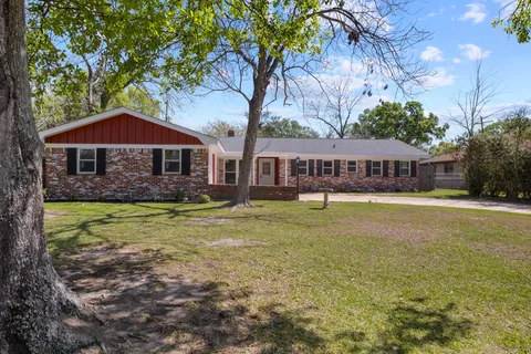 $246,500 | 129 Briggs Street, Beaumont, TX 77707