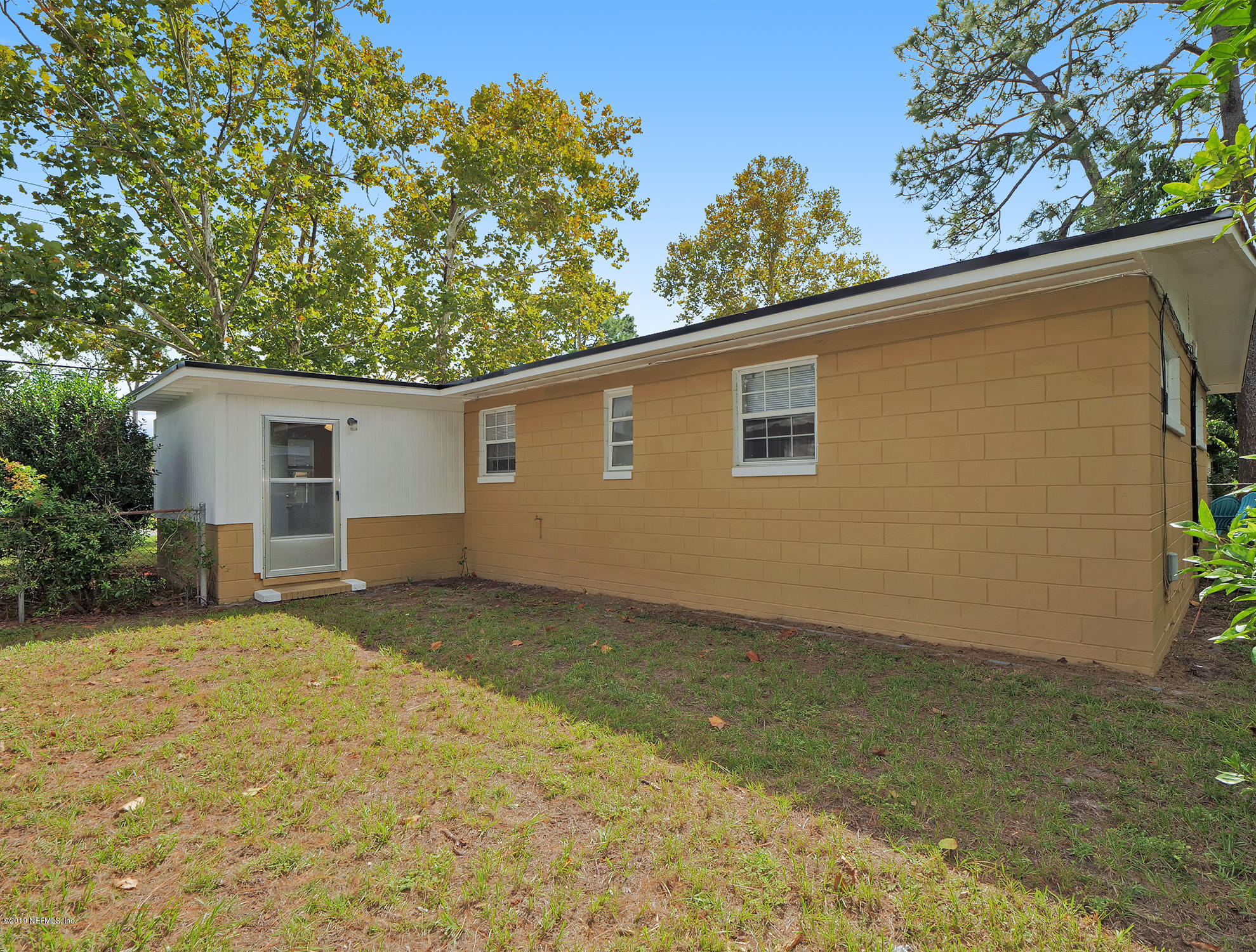 11438 Emuness Road Jacksonville, FL 32218 - Photo 29 of 32 11438 Emuness Rd-28