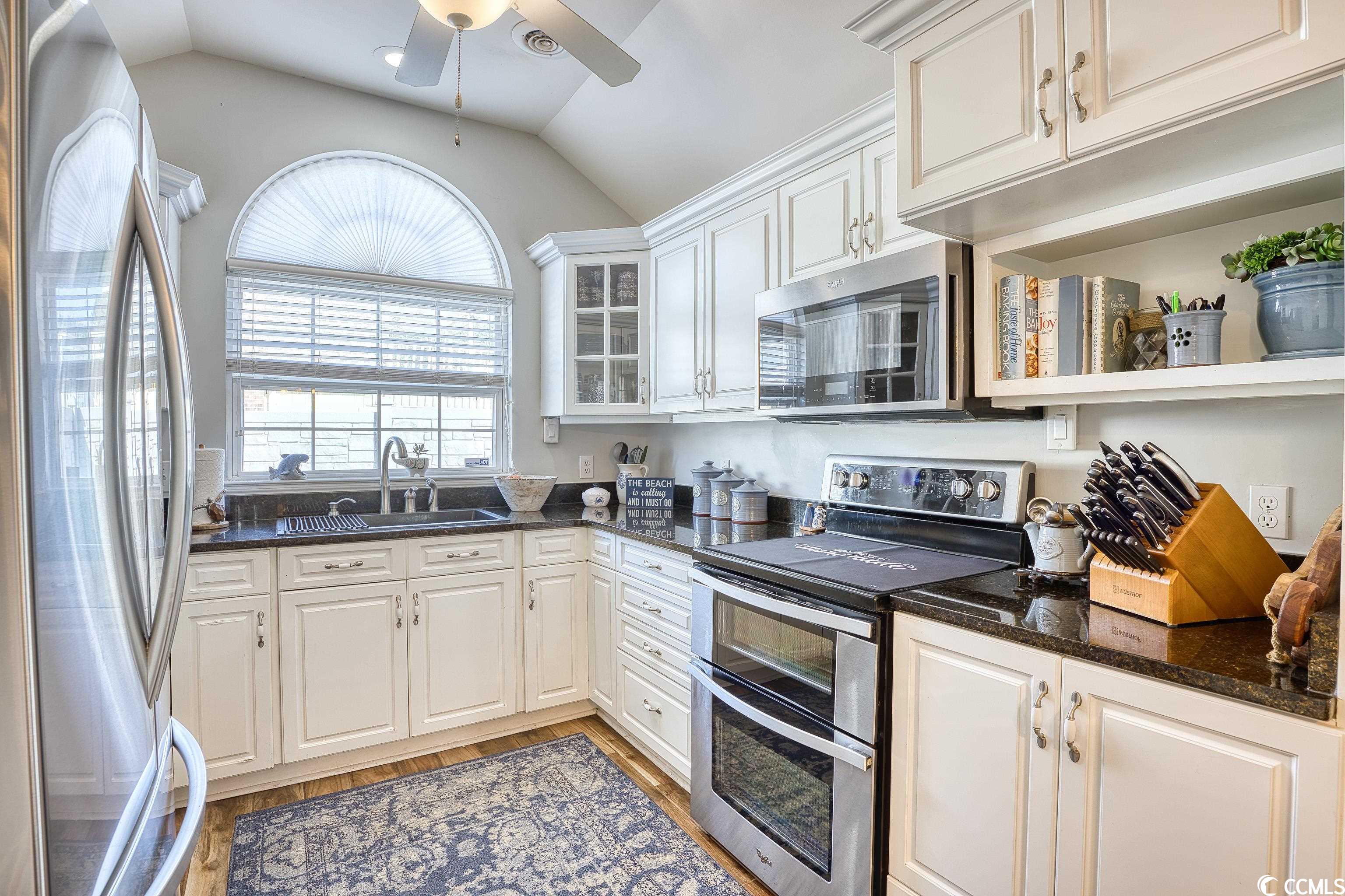 4001 Acorn Way North Myrtle Beach, SC 29582 - Photo 12 of 40