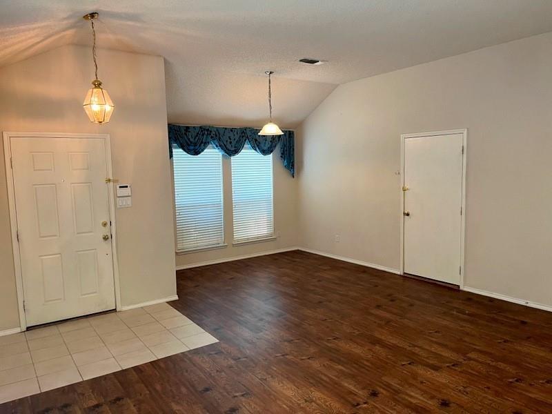 8055 Raleigh Drive Fort Worth, TX 76123 - Photo 2 of 24 Entry