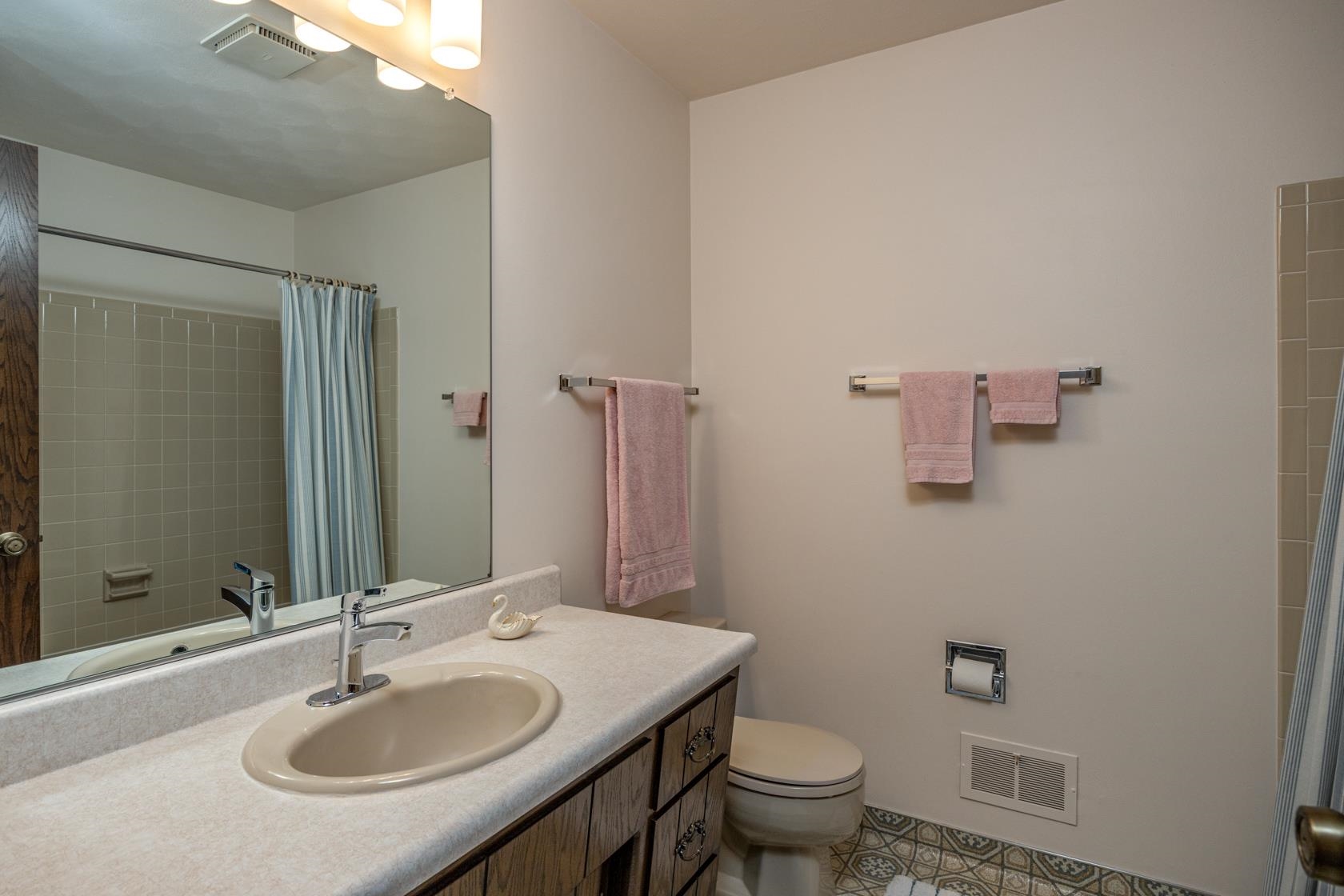 931 East Sunset Avenue Appleton, WI 54911 - Photo 15 of 25