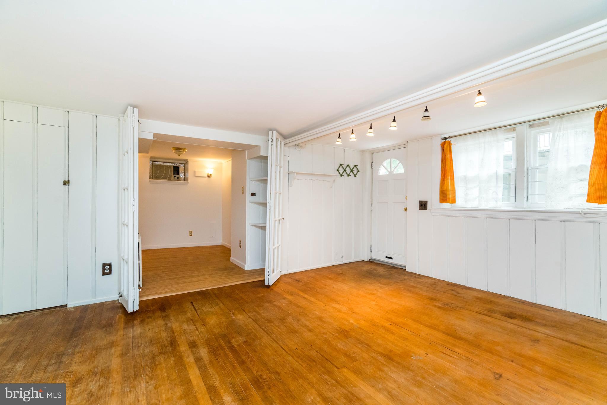 3600 Yolando Road Baltimore, MD 21218 - Photo 28 of 36