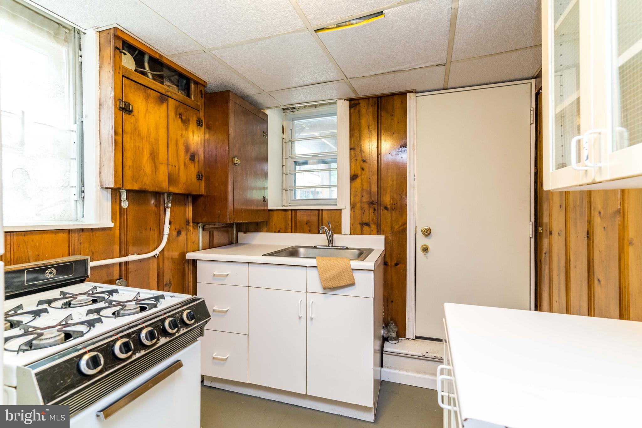 3600 Yolando Road Baltimore, MD 21218 - Photo 32 of 36