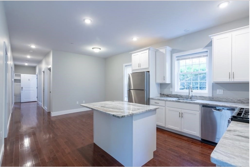 33 Covington Street, Unit 1 Boston, MA 02127 - Photo 1 of 9