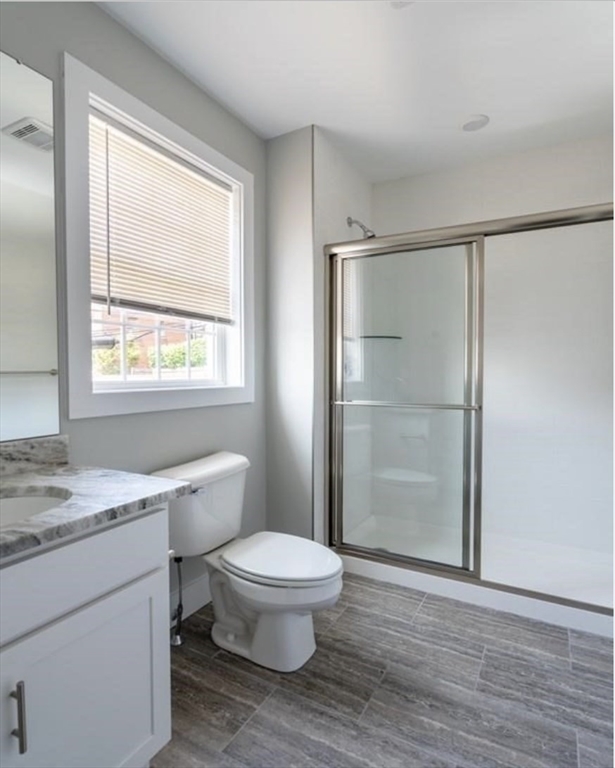 33 Covington Street, Unit 1 Boston, MA 02127 - Photo 8 of 9