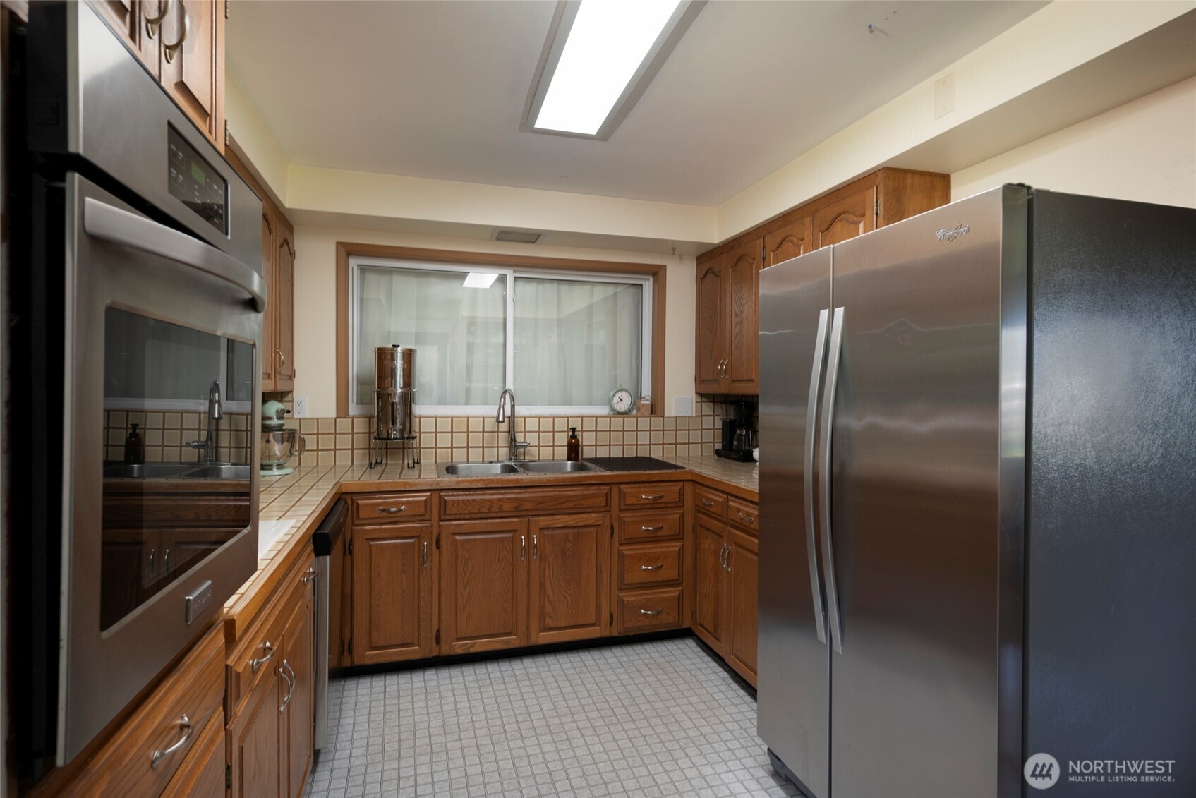 16909 Donnelly Road Mount Vernon, WA 98273 - Photo 12 of 34 Gallery Image 12