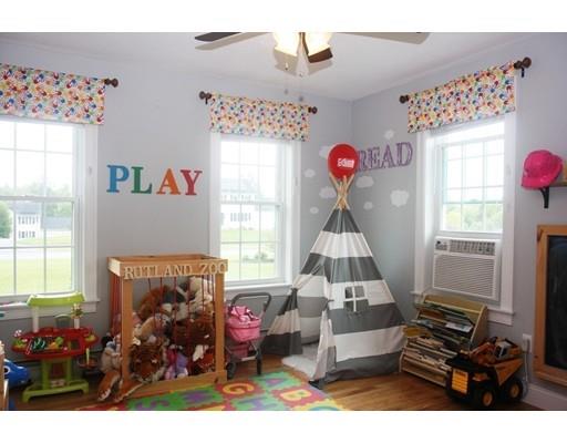 25 Michael Drive Rutland, MA 01543 - Photo 10 of 37