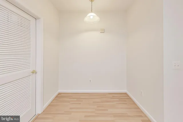 $389,500 | 13801 Belle Chasse Boulevard, Unit 212, Laurel, MD 20707