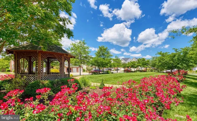 $389,500 | 13801 Belle Chasse Boulevard, Unit 212, Laurel, MD 20707