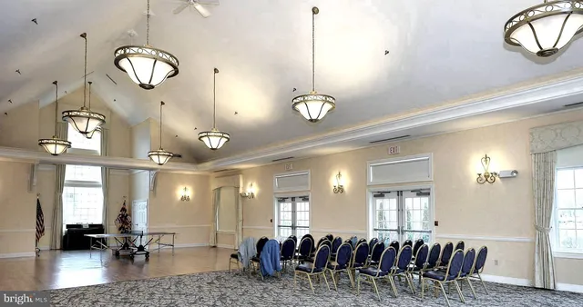 $389,500 | 13801 Belle Chasse Boulevard, Unit 212, Laurel, MD 20707