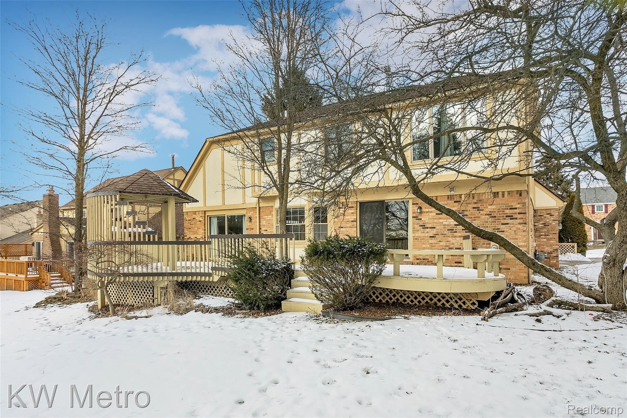 42309 Waterfall Road Northville, MI 48168 - Photo 50 of 58 Rear View of Home