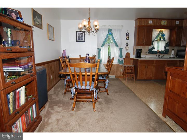 527 Calco Avenue Sinking Spring, PA 19608 - Photo 6 of 25 Kitchen
