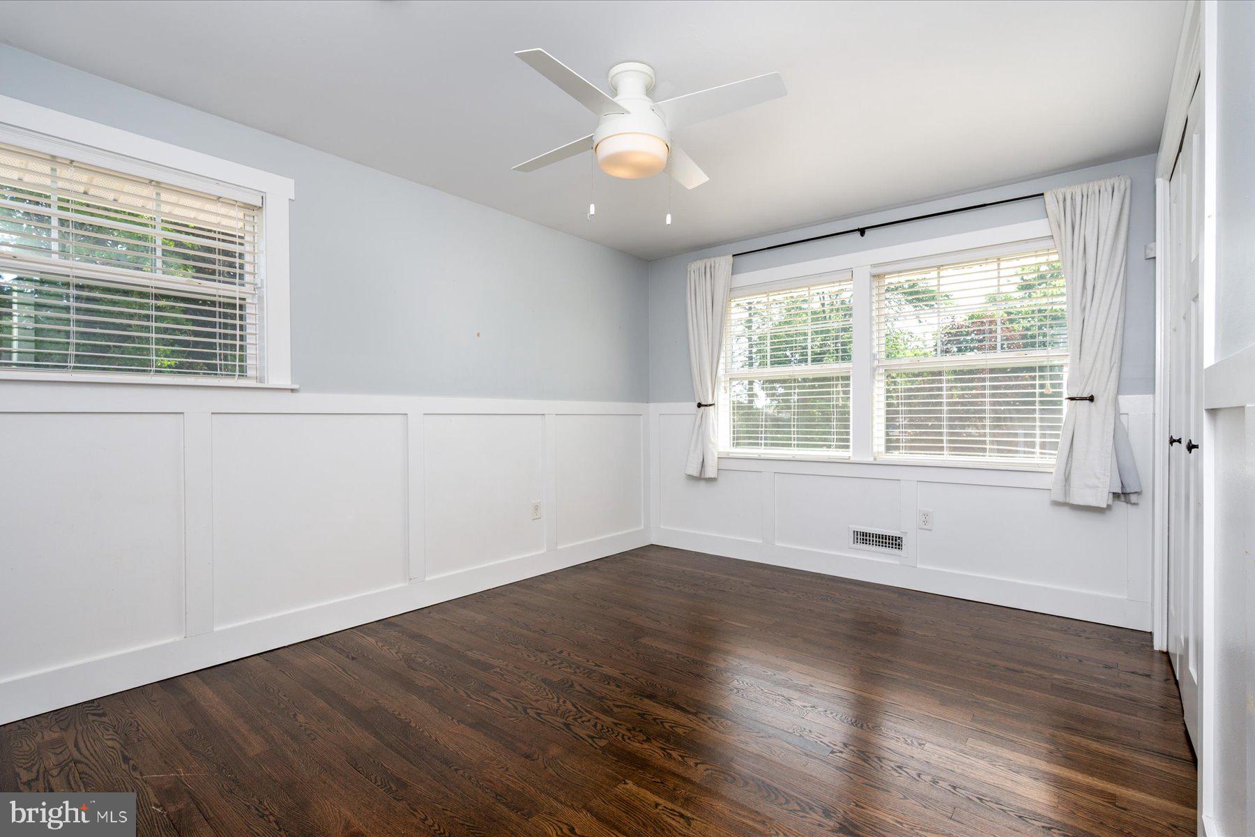 102 Sycamore Road Severna Park, MD 21146 - Photo 16 of 30