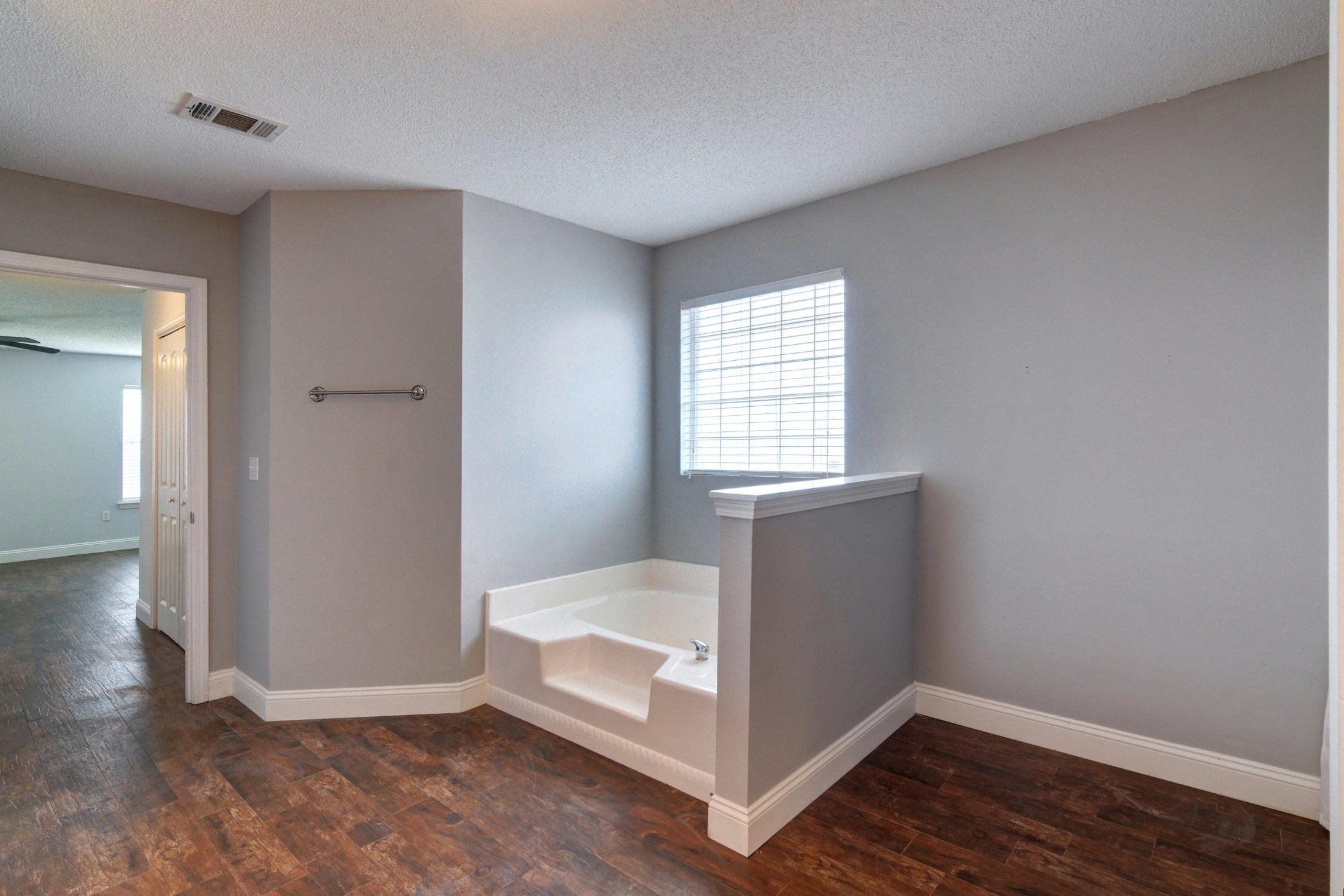 2216 Gozo Court Navarre, FL 32566 - Photo 17 of 30