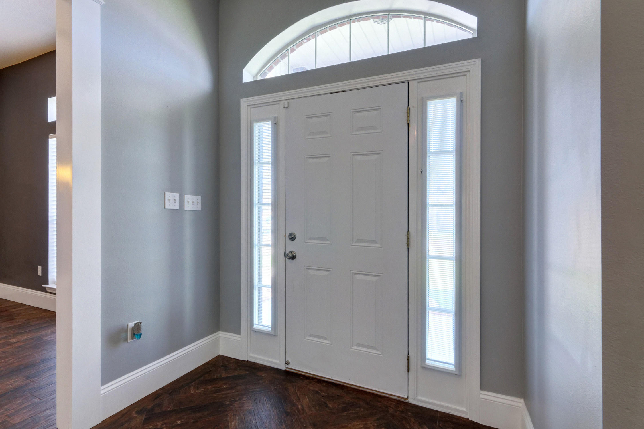 2216 Gozo Court Navarre, FL 32566 - Photo 2 of 30