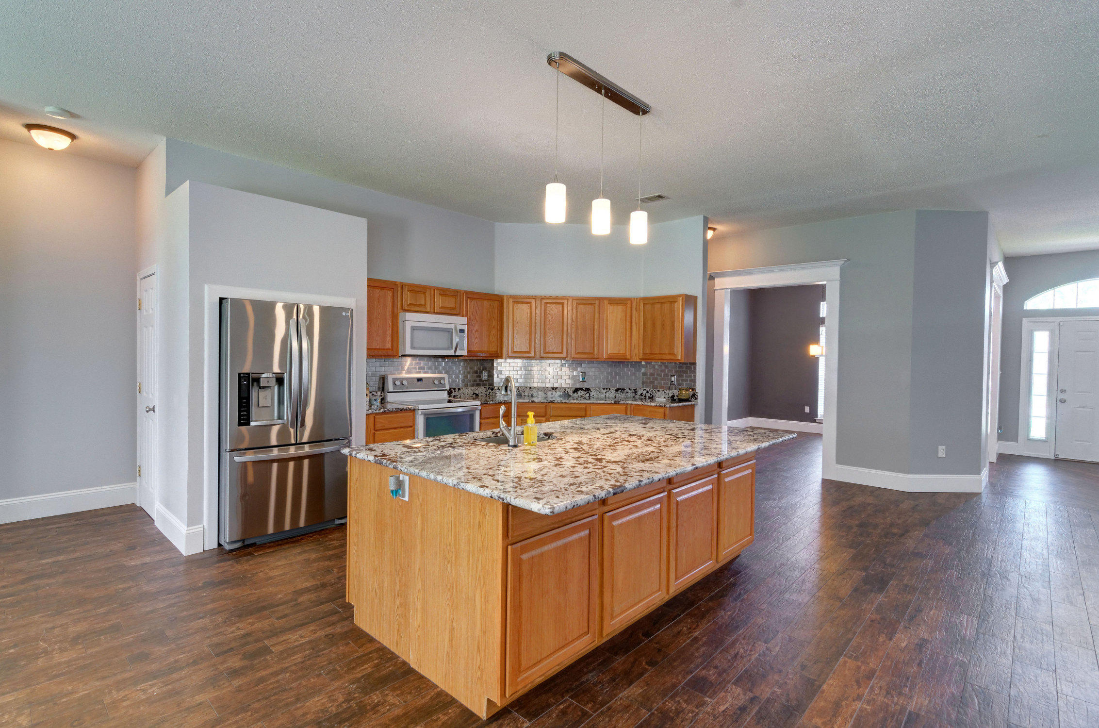 2216 Gozo Court Navarre, FL 32566 - Photo 7 of 30