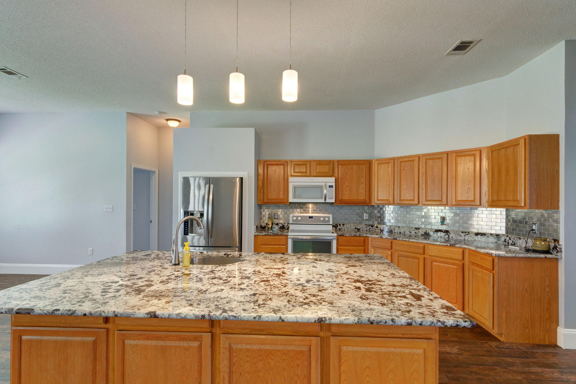 2216 Gozo Court Navarre, FL 32566 - Photo 8 of 30
