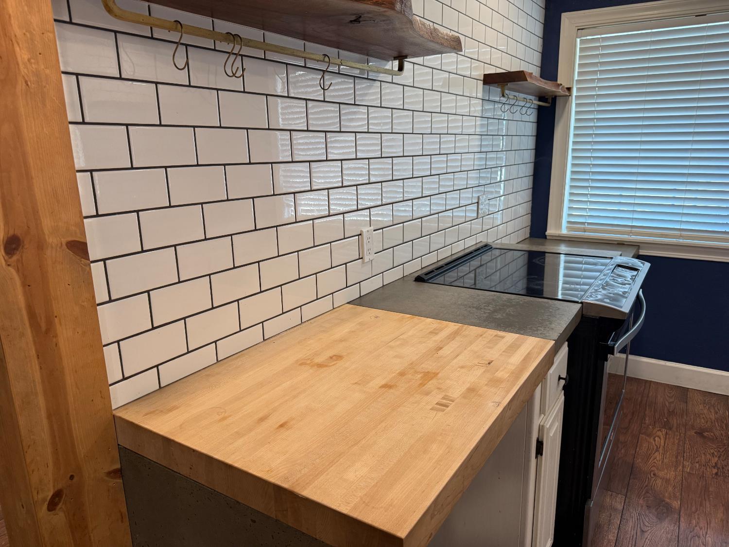 812 Taylor Street Winters, CA 95694 - Photo 9 of 25