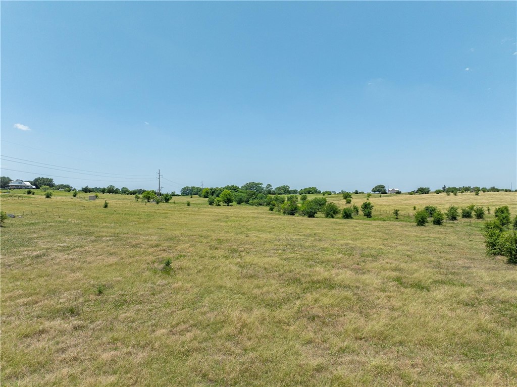 4330 Post Oak Point Road New Ulm, TX 78950 - Photo 29 of 43 a view of an ocean