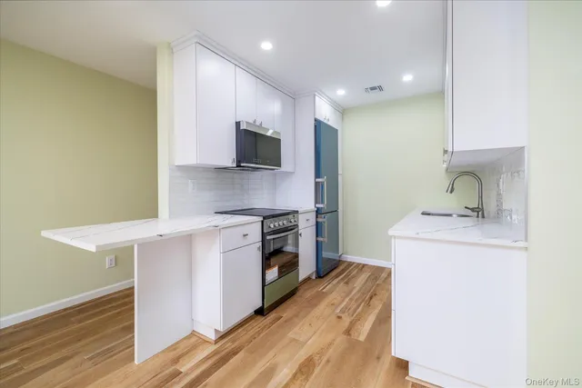 $3,500 | 360 Shore Road, Unit 10A, Long Beach, NY 11561