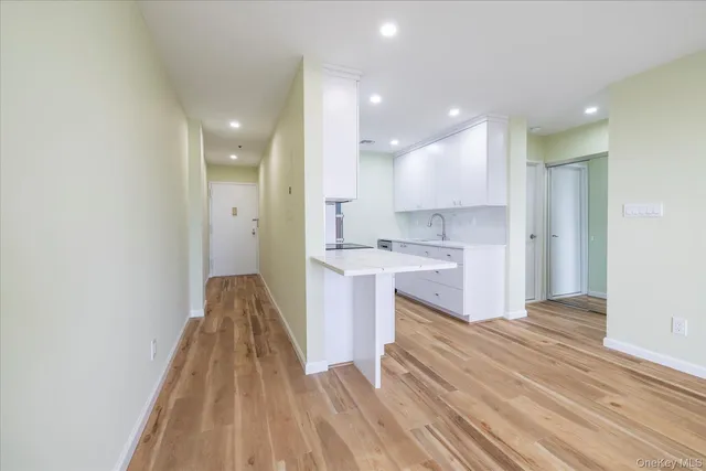 $3,500 | 360 Shore Road, Unit 10A, Long Beach, NY 11561