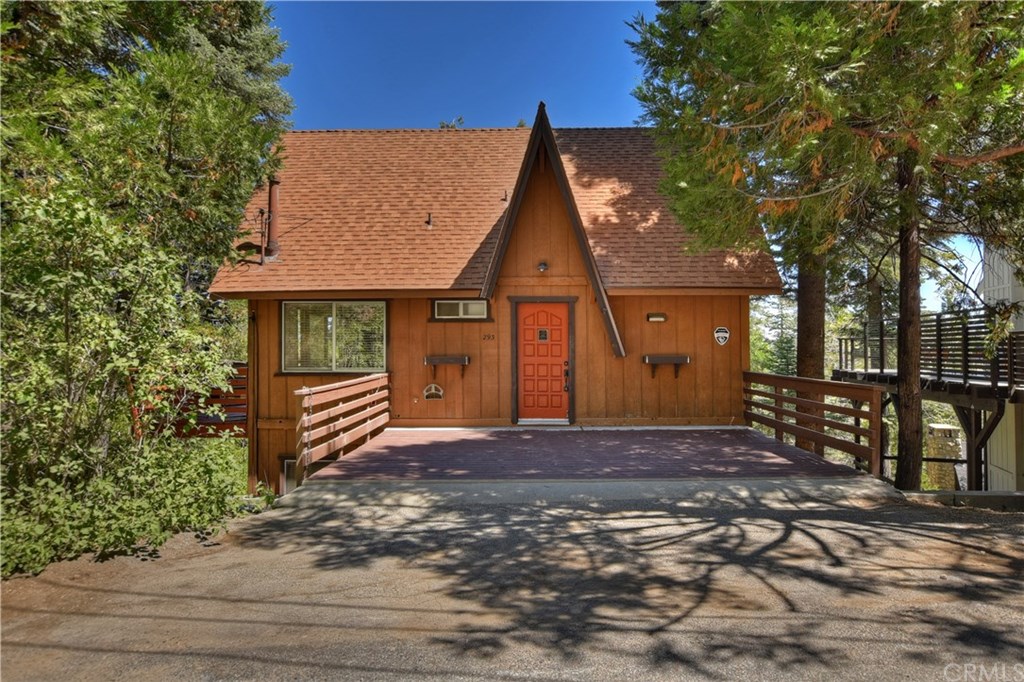 293 Terrace Road Lake Arrowhead, CA 92352 - Photo 1 of 1