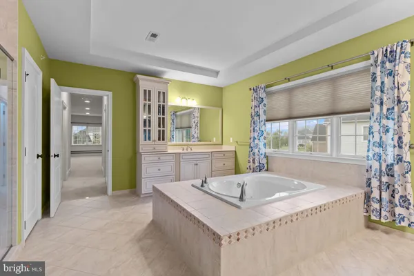$2,250,000 | 288 Jane Chapman Drive East, Unit E, Newtown, PA 18940