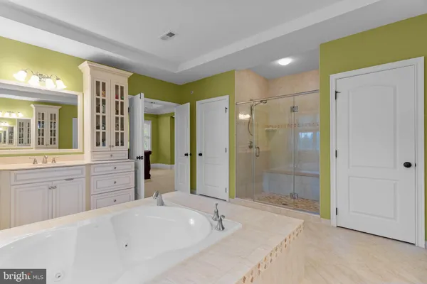 $2,250,000 | 288 Jane Chapman Drive East, Unit E, Newtown, PA 18940