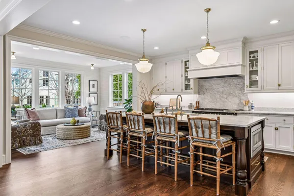 $3,395,000 | 5224 Oaklawn Avenue, Edina, MN 55424