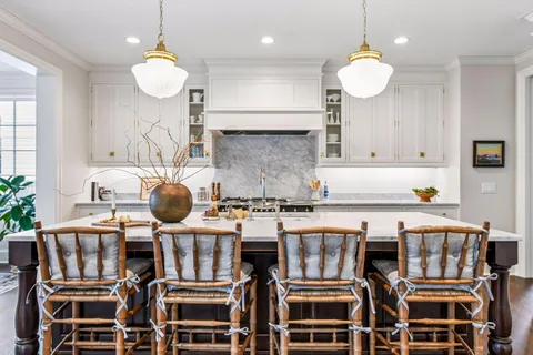 $3,395,000 | 5224 Oaklawn Avenue, Edina, MN 55424