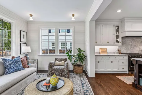 $3,395,000 | 5224 Oaklawn Avenue, Edina, MN 55424