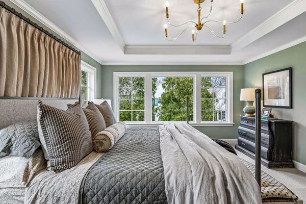 $3,395,000 | 5224 Oaklawn Avenue, Edina, MN 55424