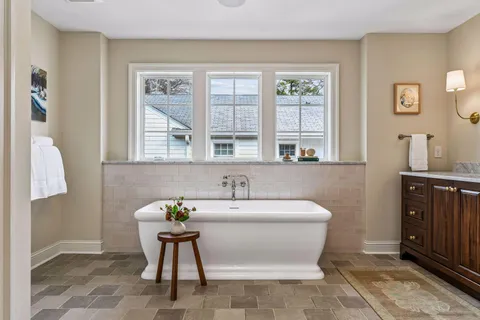 $3,395,000 | 5224 Oaklawn Avenue, Edina, MN 55424