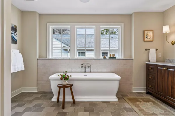 $3,395,000 | 5224 Oaklawn Avenue, Edina, MN 55424