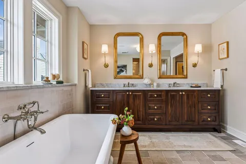 $3,395,000 | 5224 Oaklawn Avenue, Edina, MN 55424