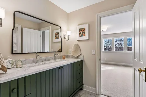 $3,395,000 | 5224 Oaklawn Avenue, Edina, MN 55424