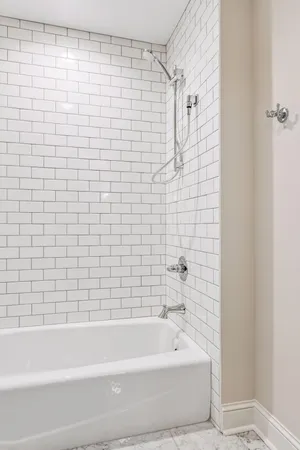 $3,395,000 | 5224 Oaklawn Avenue, Edina, MN 55424