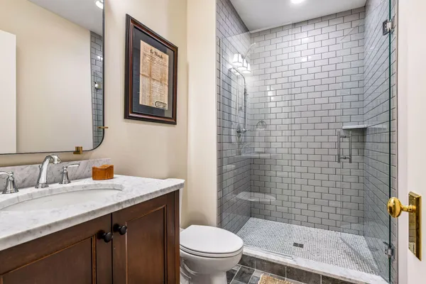 $3,395,000 | 5224 Oaklawn Avenue, Edina, MN 55424