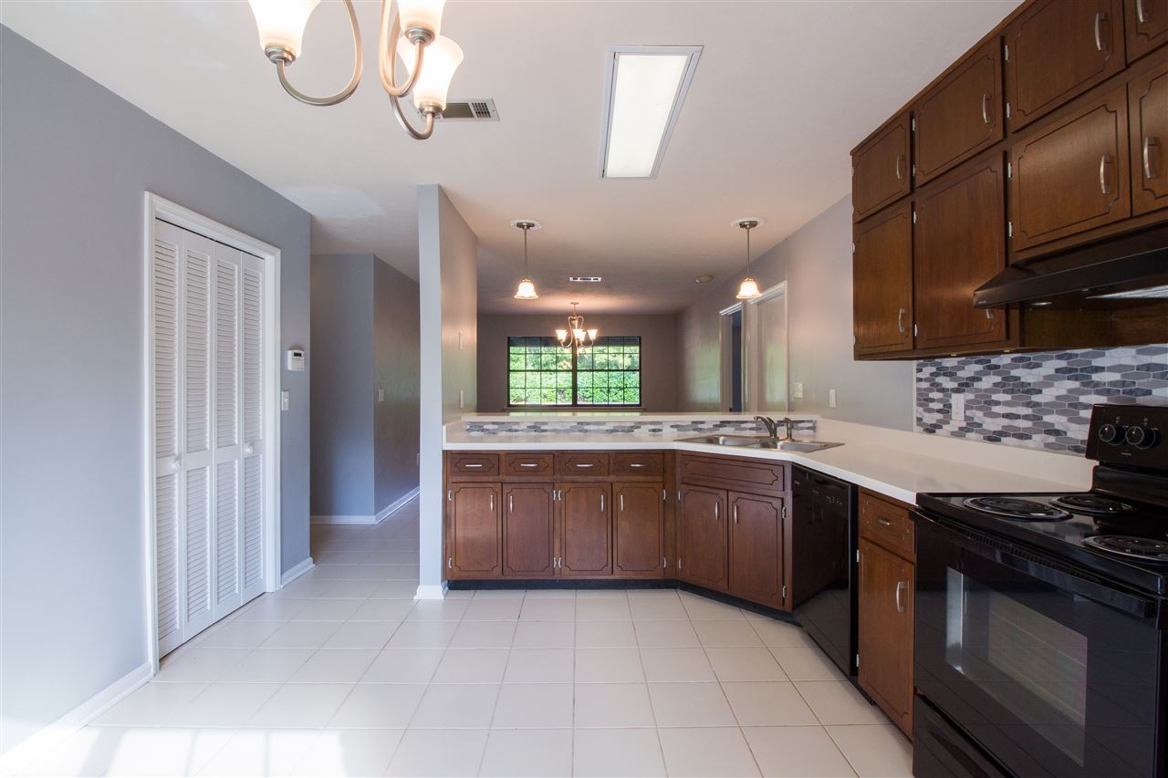 4448 Camden Road Tallahassee, FL 32303 - Photo 16 of 25 Gallery Image 16