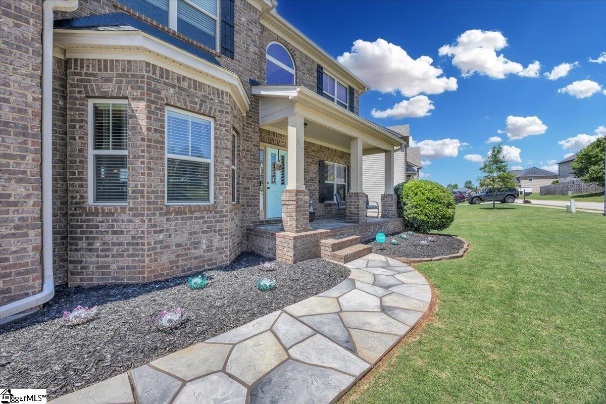 317 Springlakes Estates Drive Lyman, SC 29365 - Photo 4 of 44