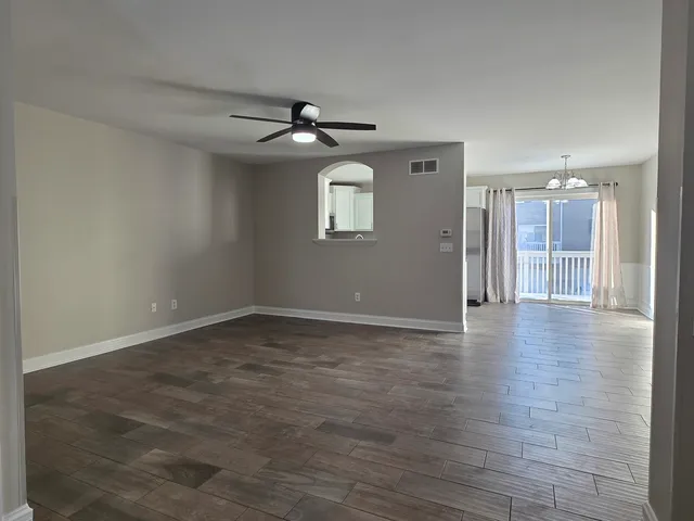 $2,000 | 234 West Kyra Lane, Cortland, IL 60112